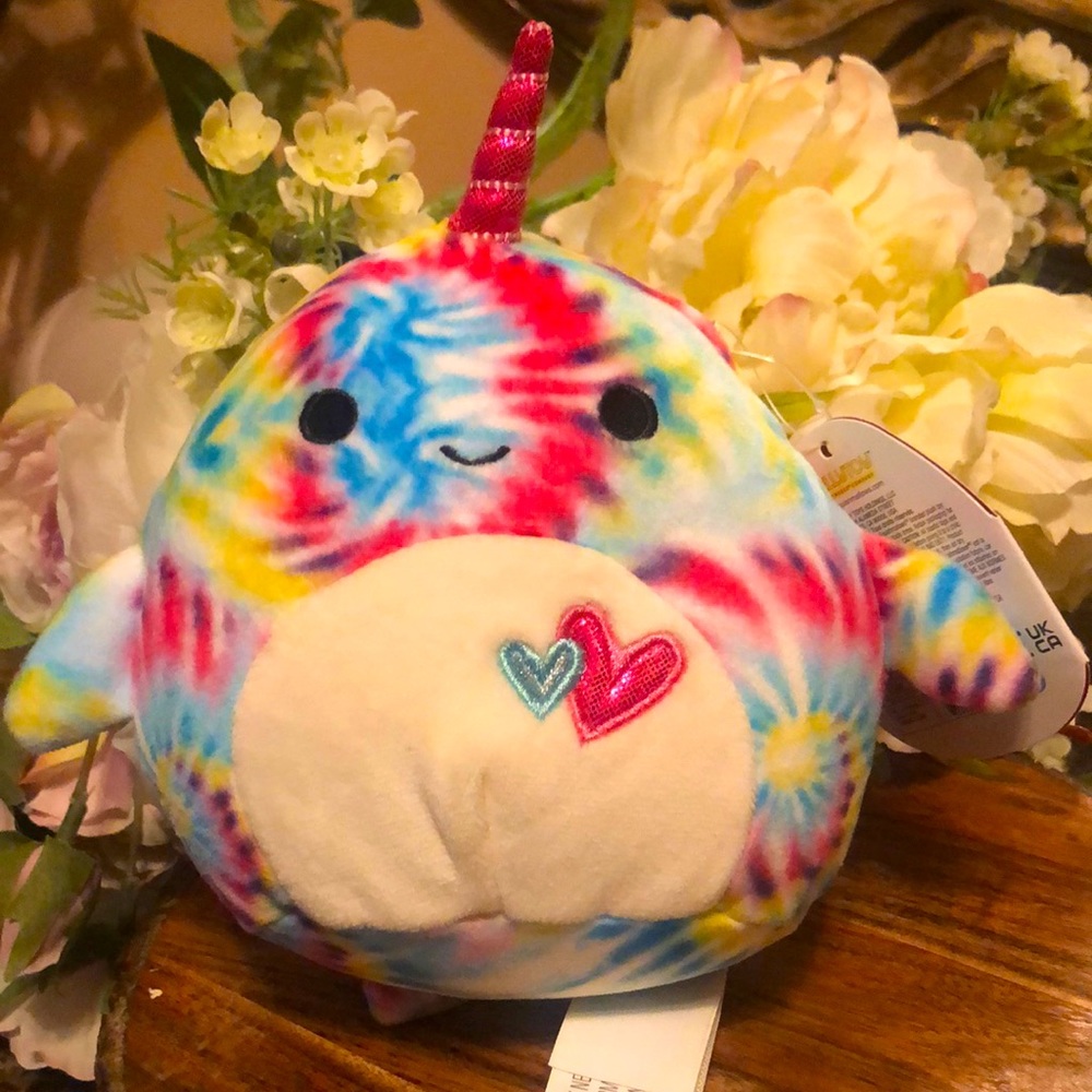 🆕💕. Squishmallow Milaina 7.5 inches